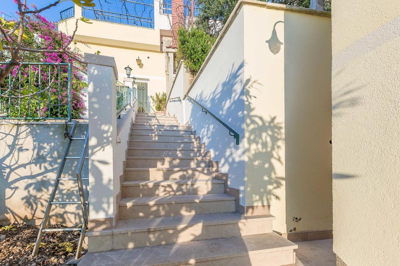 Apartments Ana Maria بيساك المظهر الخارجي الصورة