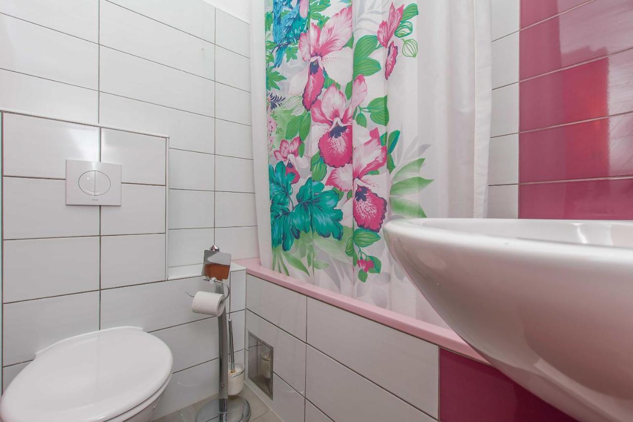 Apartments Ana Maria بيساك المظهر الخارجي الصورة